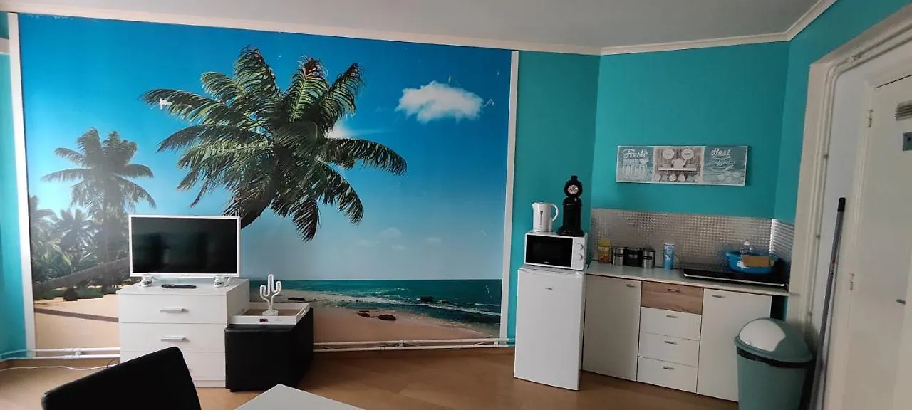 Studio 2/4P Avec Salle De Bain Prive Ostende Séjour chez l'habitant